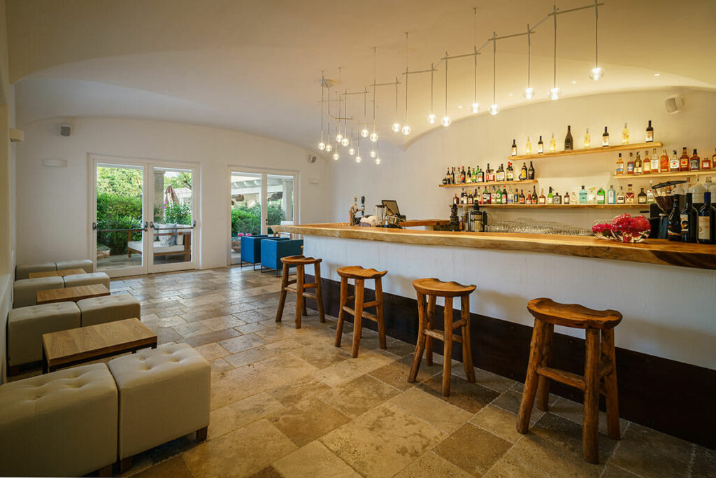 Sant'Efis Hotel luxury hall interior design Pula