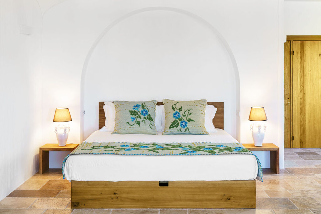 Luxury Suites Sant'Efis Hotel Pula Sardinia