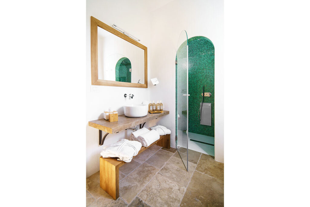 Luxury Suites Sant'Efis Hotel Pula Sardinia